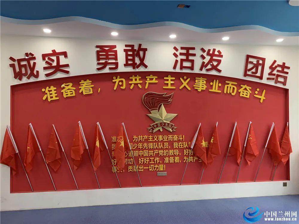 爱丽化妆教程